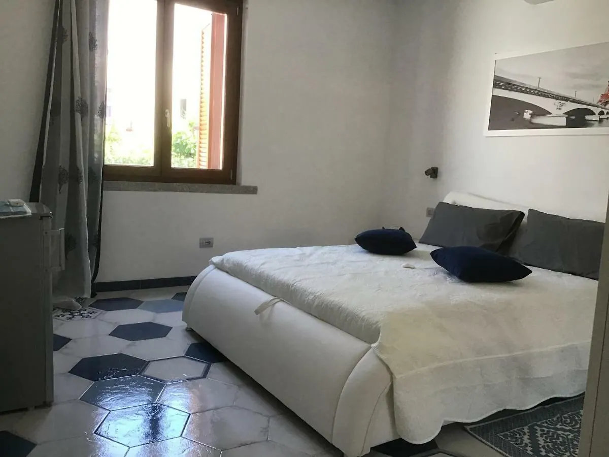 Suites De Mar 산타테레사의갈루라 0*,